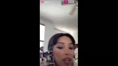 Doja cat moaning kissing her camera making out with her phone ...
